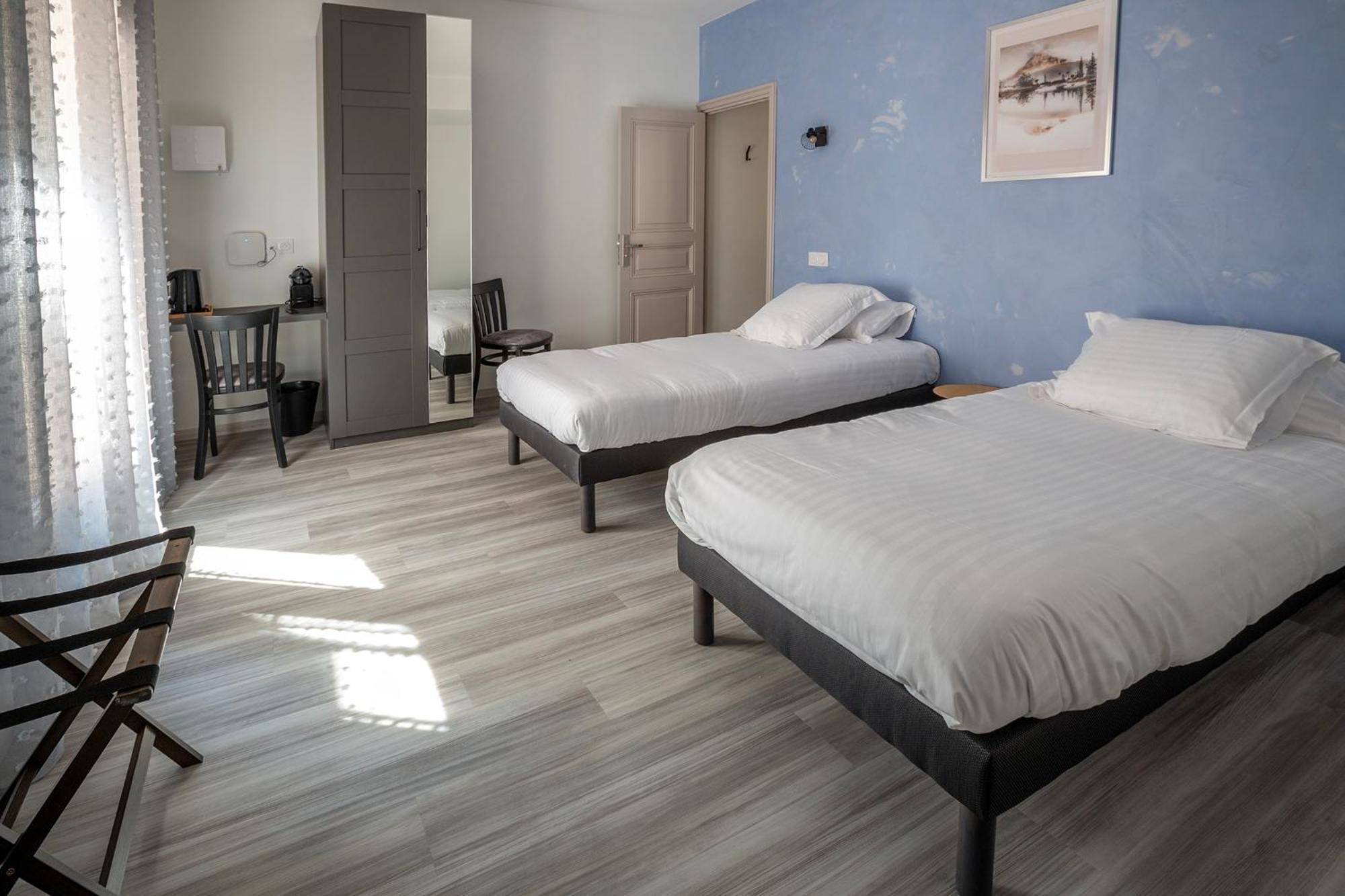 Domaine De La Mautanne Aparthotel Sainte-Tulle Buitenkant foto